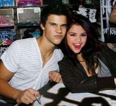 date-selena-taylor-2.jpg